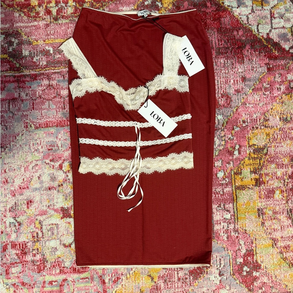 Loba Burgundy Lace-Trim Set - Picture 5 of 6